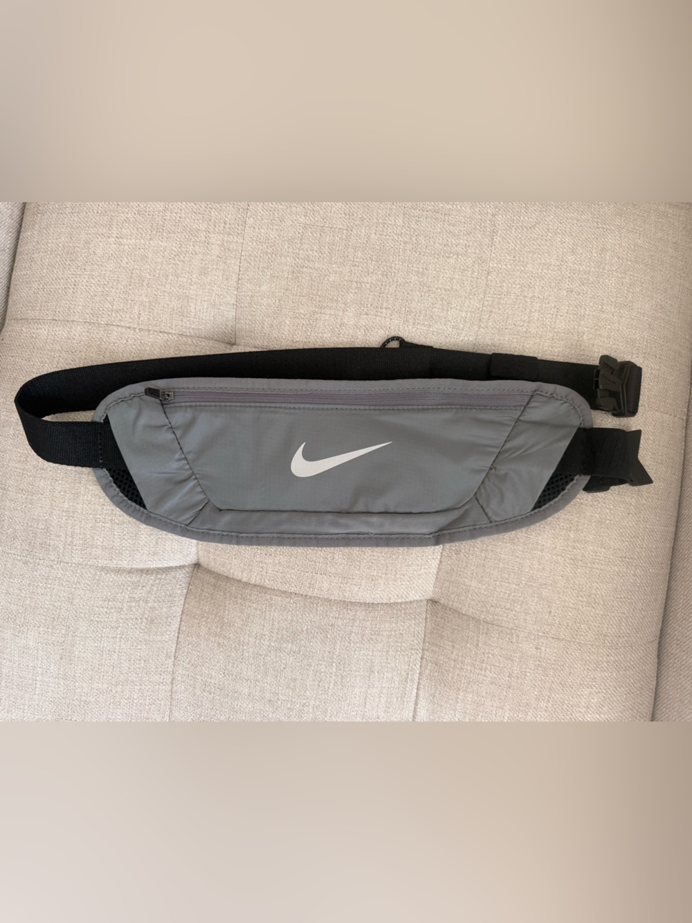 Nike Black and White Zippered Waist Pouch